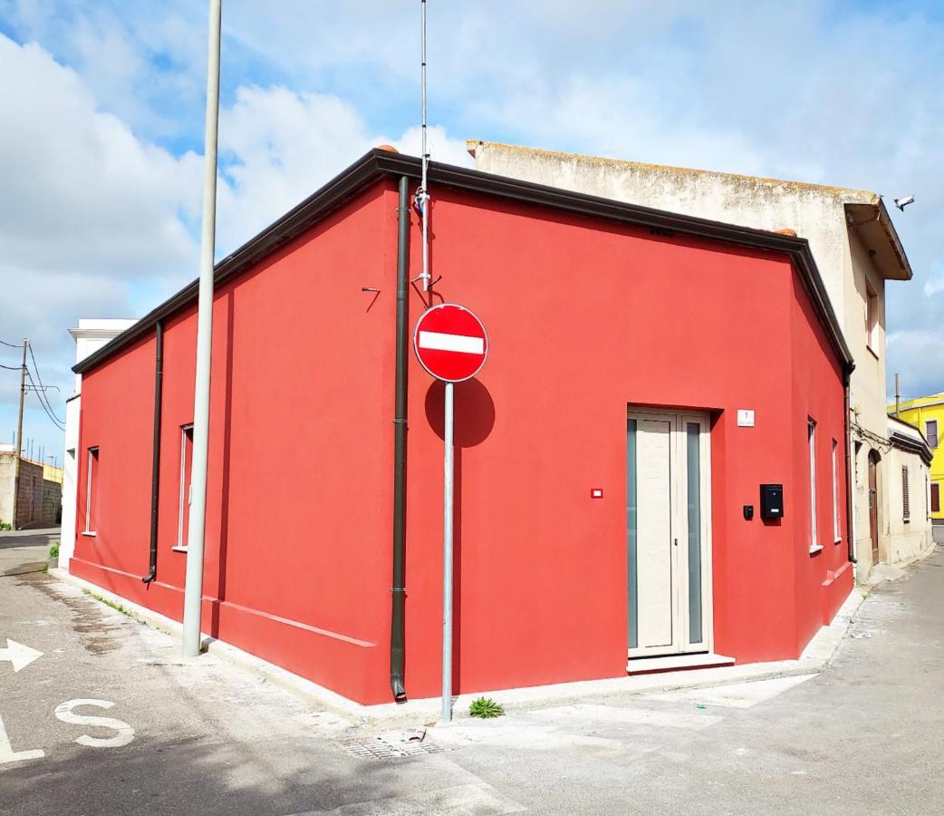 Red House Villa Cabras Exterior photo